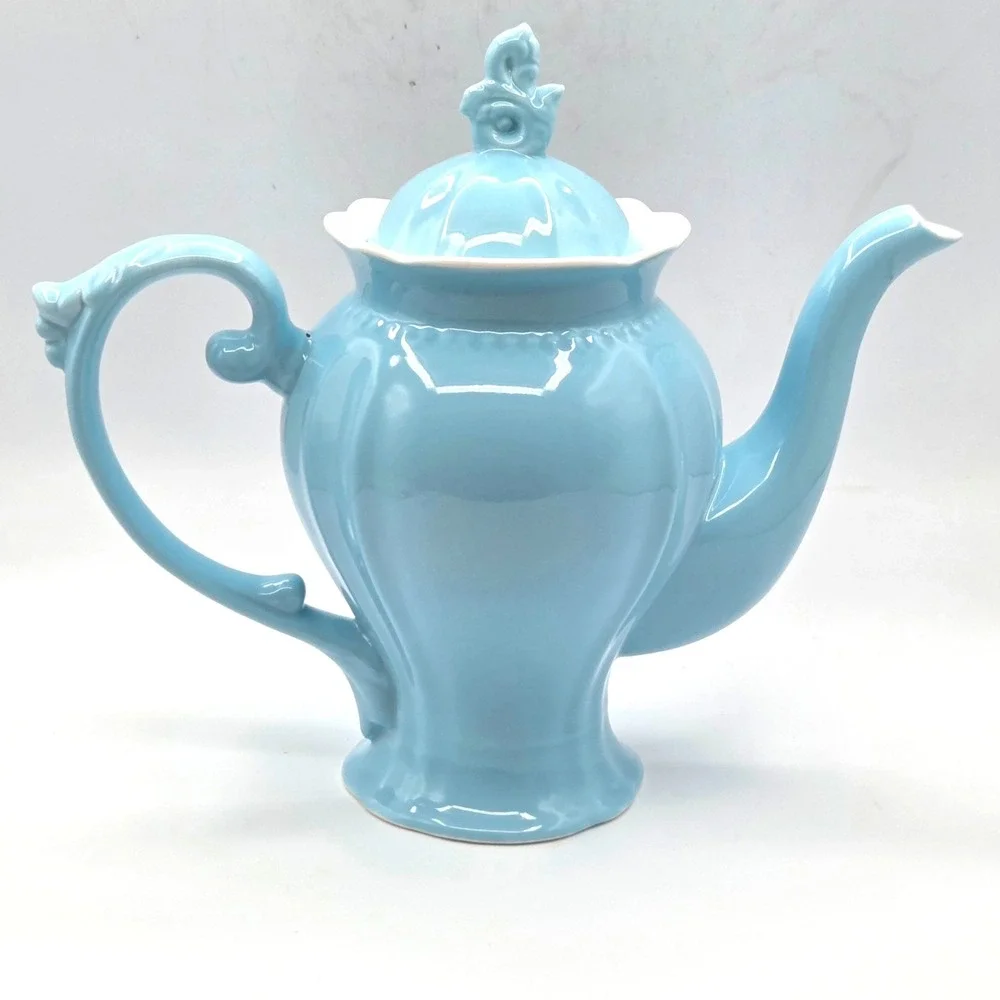 Fine Porcelain‎ English Teapot 37 Oz Light Blue Victoria Style Coffee Pot